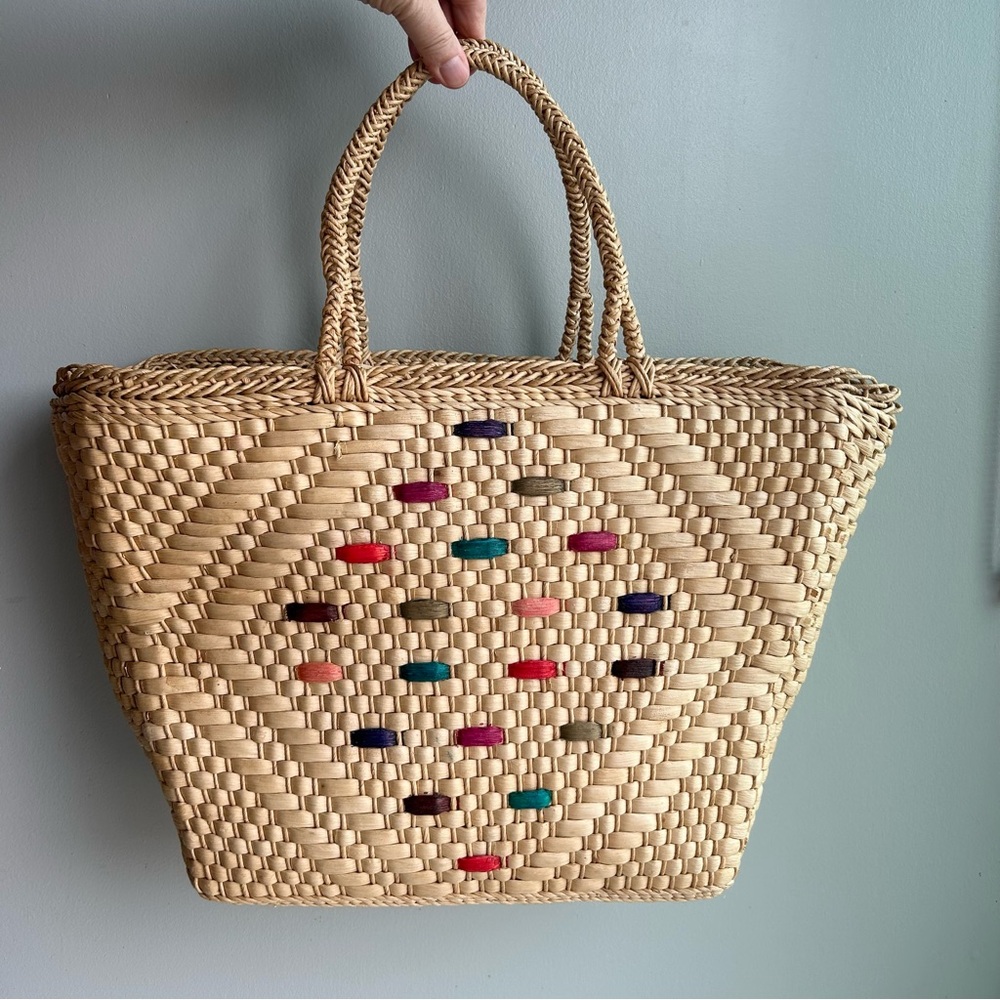 VINTAGE STRAW TOTE with colorful accents sturdy excellent 🌸